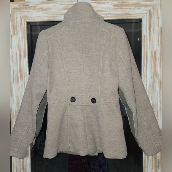 H&M Beige Coat - Picture 3 of 5